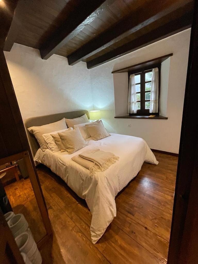 Baqueira 1500 Pie De Pistas Apartamento Cuilas Naut Aran Exterior photo